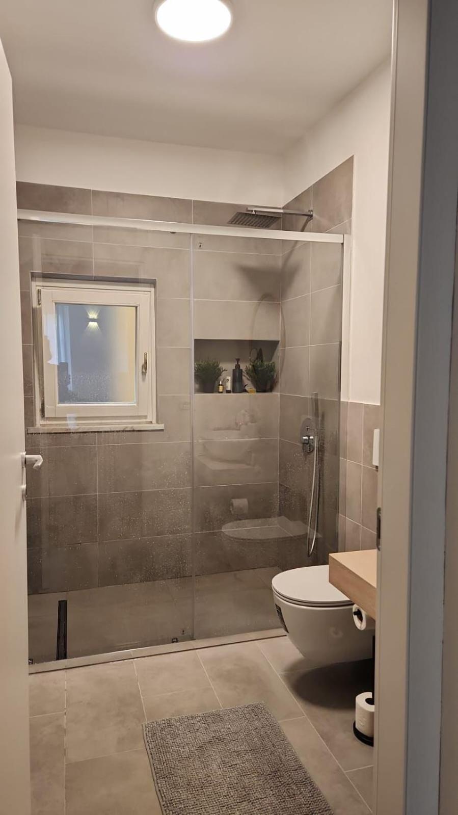 I Marmi New Royal Design Apartment Livorno Kültér fotó